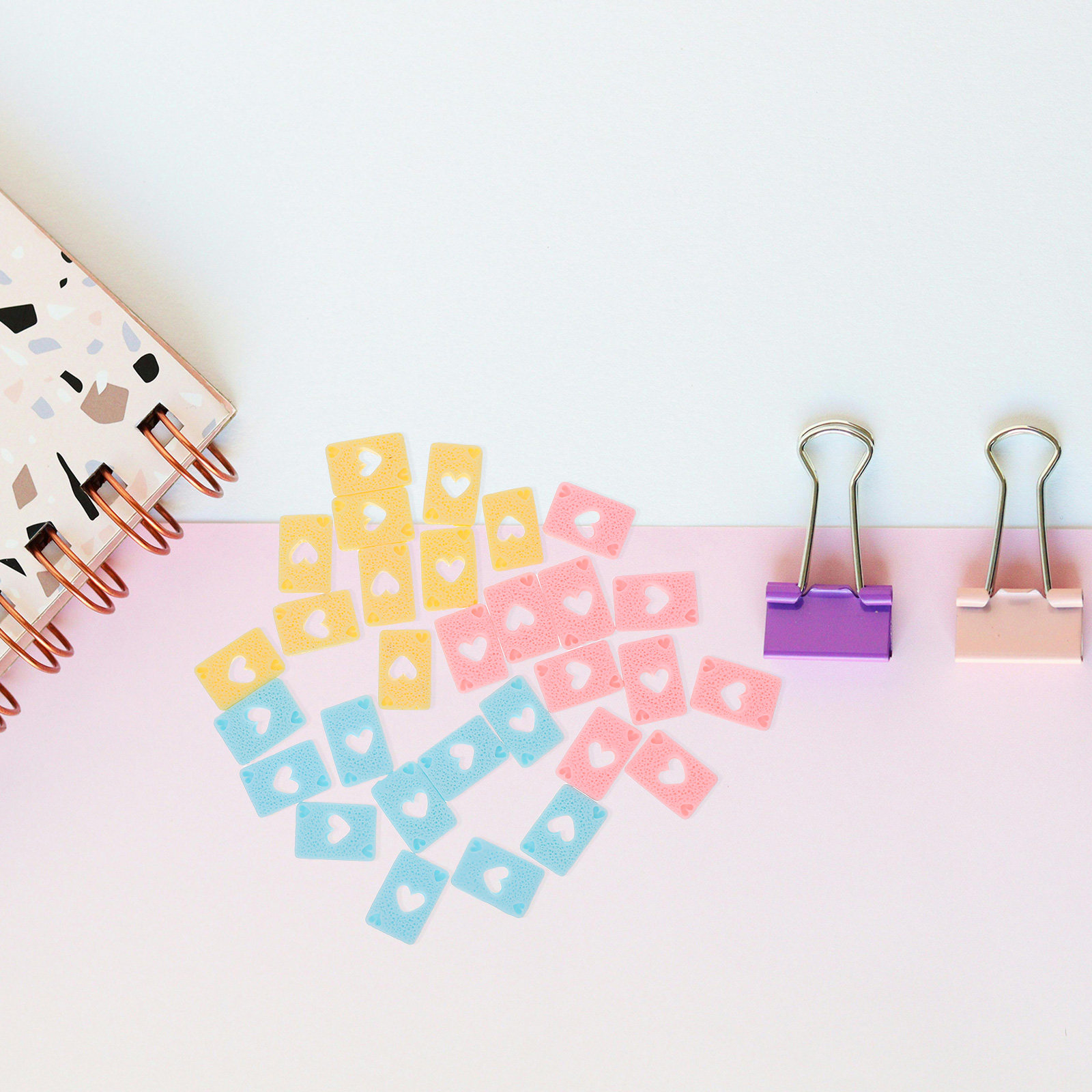 30 шт. подвесок в виде покерны – обзор и цена Craft Embellishments